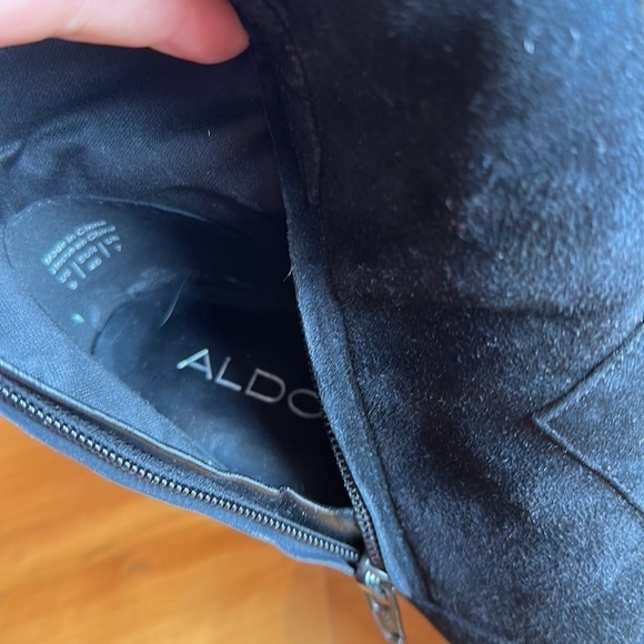 Aldo Black Suede Leather western ankle boots stiletto heel bootie size 9 zip up - Picture 8 of 9